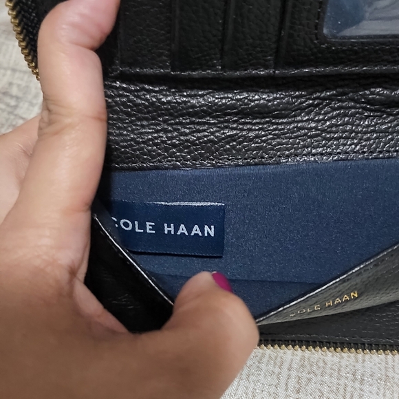 Cole Haan Leather Womens Wallet - Picture 7 of 8